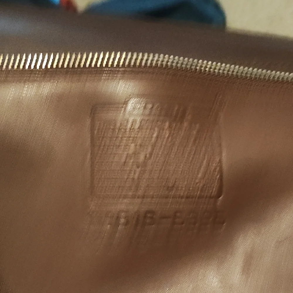 Coach Brown Laptop Bag with Elegant Leather Finish - Picture 3 of 3